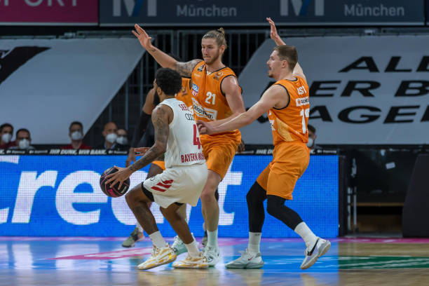 这两场比赛 这两场比赛